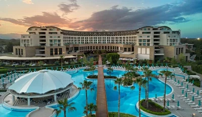 تور آنتالیا پرواز فری برد