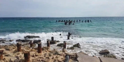 تور کیش از مشهد با صبحانه و ناهار