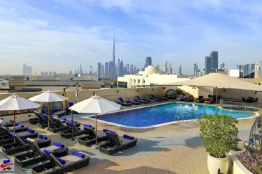 استخر هتل موون پیک بر دبی