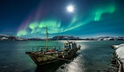 تور شفق قطبی مورمانسک و مسکو تور شفق قطبی مورمانسک و مسکو